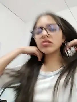 Goddesscut333 online show from 07-04-26, 11:31