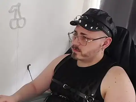FabianKinky online show from 10-21-25, 12:26