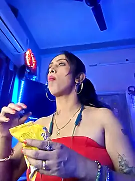 Snapshot of Love_Beauty01 chatting on 02-09-26, 07:01 Love Beauty01 online show from 02-09-26, 07:01