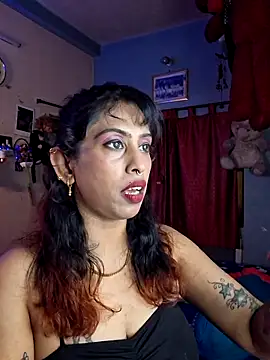 Love Beauty01 online show from 05-22-26, 04:38