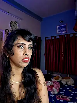 Love Beauty01 online show from 04-30-26, 08:57