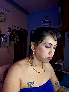 Love Beauty01 online show from 05-05-26, 06:55