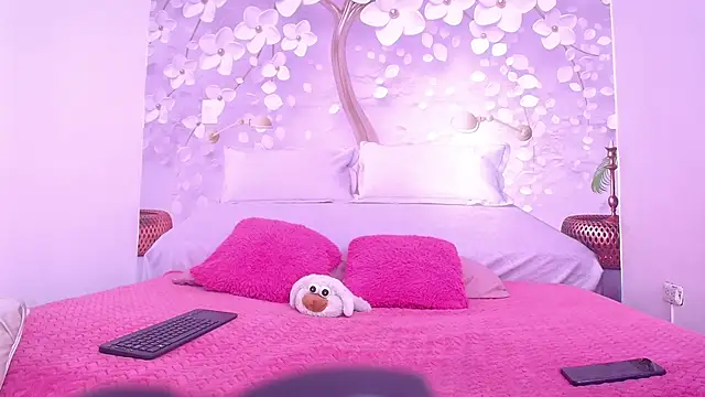 tammy 02  online show from 11-29-25, 01:44