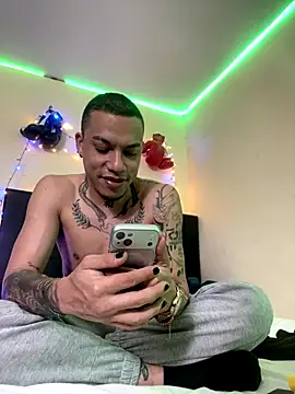 AlphaMasterXxx online show from 12-19-25, 07:22