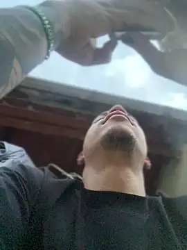 AlphaMasterXxx online show from 12-20-25, 10:56