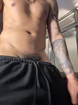 AlphaMasterXxx online show from 05-19-26, 01:56