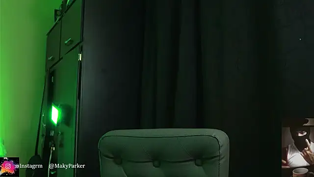 AlphaMasterXxx online show from 12-17-25, 09:42