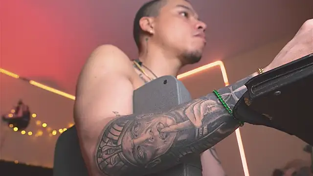 AlphaMasterXxx online show from 03-12-26, 03:34