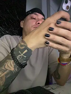 AlphaMasterXxx online show from 11-15-25, 06:06