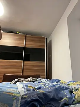 Selena y online show from 02-24-26, 10:21