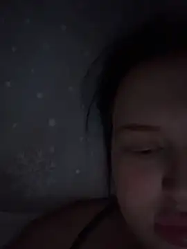 brunetteGirl274 online show from 10-12-25, 11:39