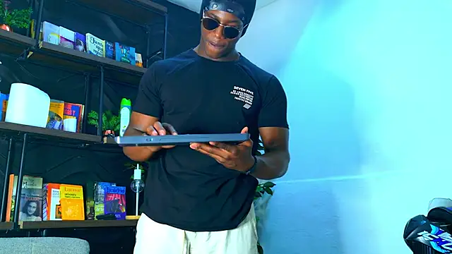 dalton asher online show from 11-18-25, 07:22