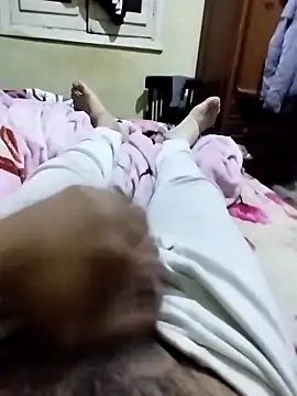 Snapshot of Sambox979 chatting on 02-10-26, 11:15 Sambox979 online show from 02-10-26, 11:15