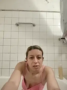 TheBunnyAndTheMaster online show from 04-11-26, 12:40