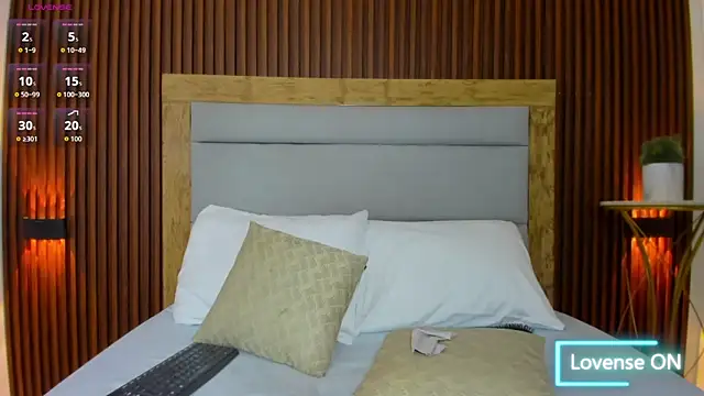 agata noir online show from 10-04-25, 03:19