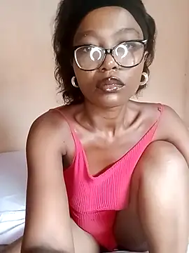 AngelaZamera online show from 12-20-25, 08:17