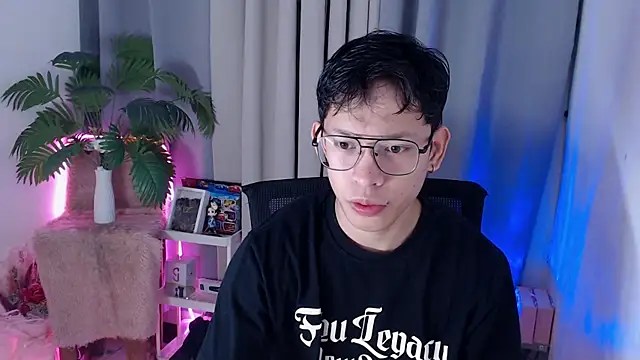 pinkcock froi2305 online show from 02-15-26, 01:06