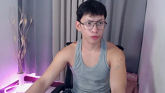 pinkcock froi2305 online show from 04-17-26, 05:54