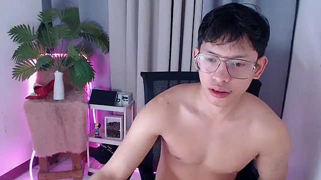 pinkcock froi2305 online show from 12-17-25, 12:37
