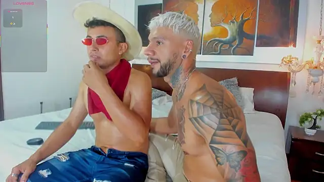 Valentiinoss online show from 10-20-25, 09:37