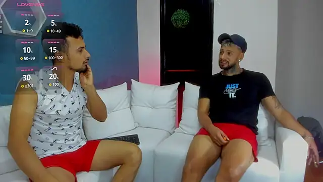 Valentiinoss online show from 09-18-25, 08:23