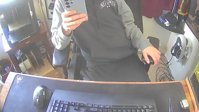 Snapshot of k_dick chatting on 03-26-26, 08:40 k dick online show from 03-26-26, 08:40