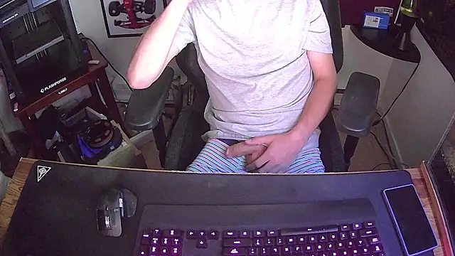 Snapshot of k_dick chatting on 09-23-25, 05:47 k dick online show from 09-23-25, 05:47