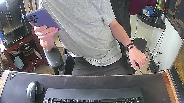 Snapshot of k_dick chatting on 11-12-25, 05:39 k dick online show from 11-12-25, 05:39