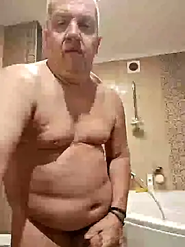 Jankes71pol online show from 10-25-25, 03:28