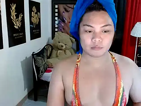 TSbrianaHugeCock online show from 05-13-26, 11:17