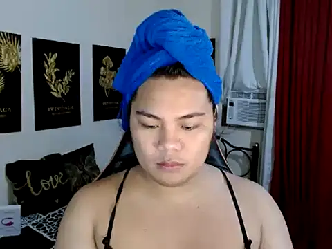 TSbrianaHugeCock online show from 12-04-25, 05:23