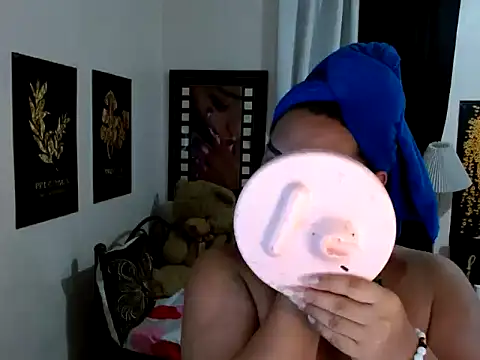 TSbrianaHugeCock online show from 04-12-26, 02:20