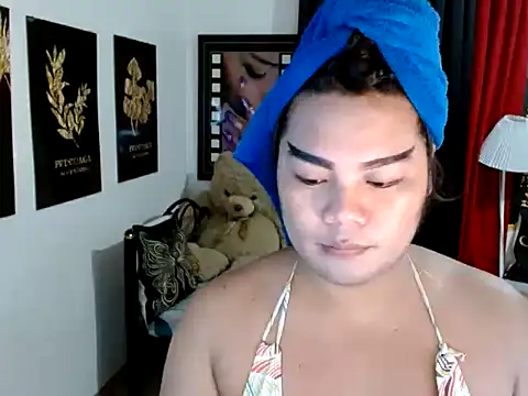 TSbrianaHugeCock online show from 04-21-26, 02:01