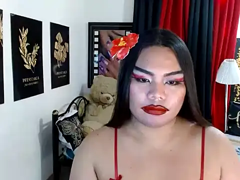 TSbrianaHugeCock online show from 04-18-26, 11:05