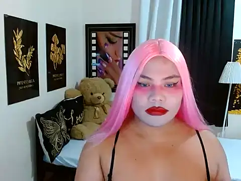 TSbrianaHugeCock online show from 03-10-26, 01:48