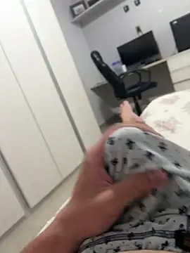 Novinho16cmz online show from 10-13-25, 01:07