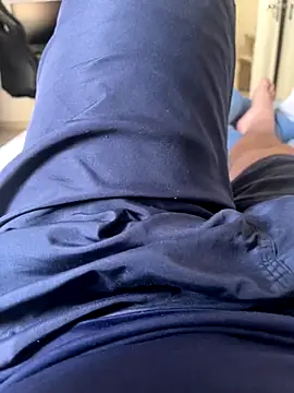 Novinho16cmz online show from 10-06-25, 04:19