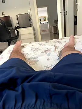 Novinho16cmz online show from 11-10-25, 07:41