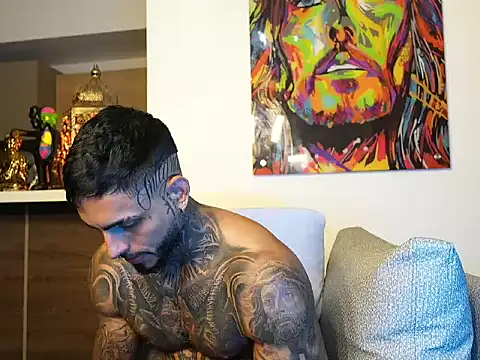 logan hugh8 online show from 09-18-25, 11:30