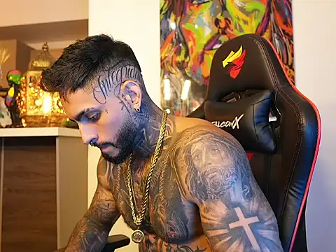 logan hugh8 online show from 10-02-25, 01:31