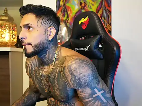 logan hugh8 online show from 09-23-25, 03:57