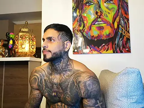 logan hugh8 online show from 09-15-25, 06:47