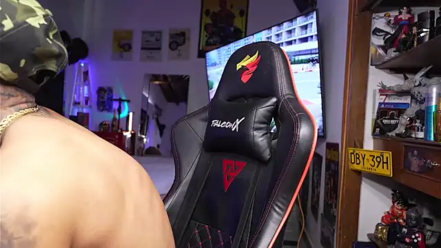 logan hugh8 online show from 03-19-26, 06:19