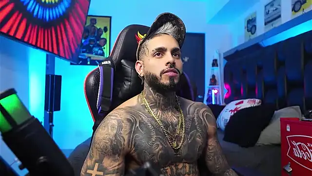 logan hugh8 online show from 02-13-26, 03:28