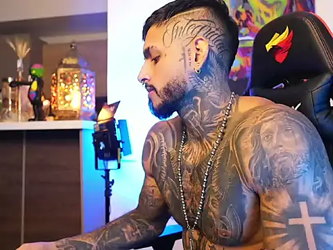 logan hugh8 online show from 10-13-25, 11:16