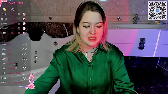 HelenHartt online show from 11-16-25, 01:54