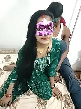 Snapshot of LOVE568 chatting on 10-18-25, 03:47 LOVE568 online show from 10-18-25, 03:47