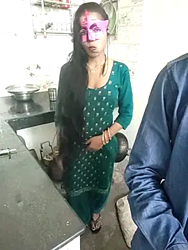 Snapshot of LOVE568 chatting on 01-19-26, 06:39 LOVE568 online show from 01-19-26, 06:39