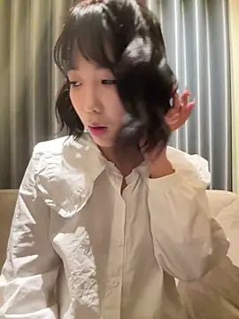 luluya1314 online show from 04-04-26, 06:31