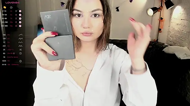 Dark Moni online show from 10-29-25, 03:05